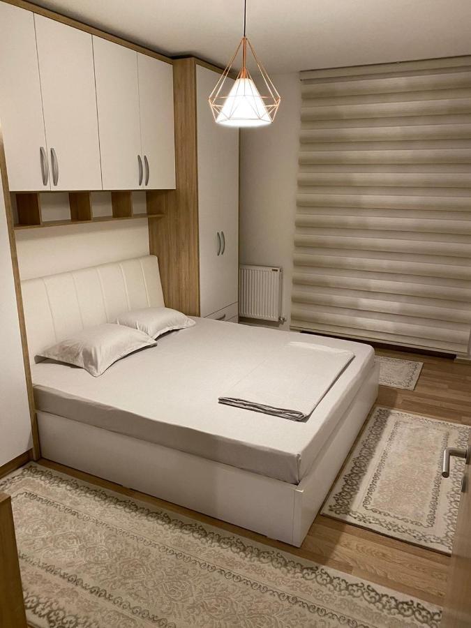 Violin 2 Bedroom Apartment Downtown Prizren Zewnętrze zdjęcie