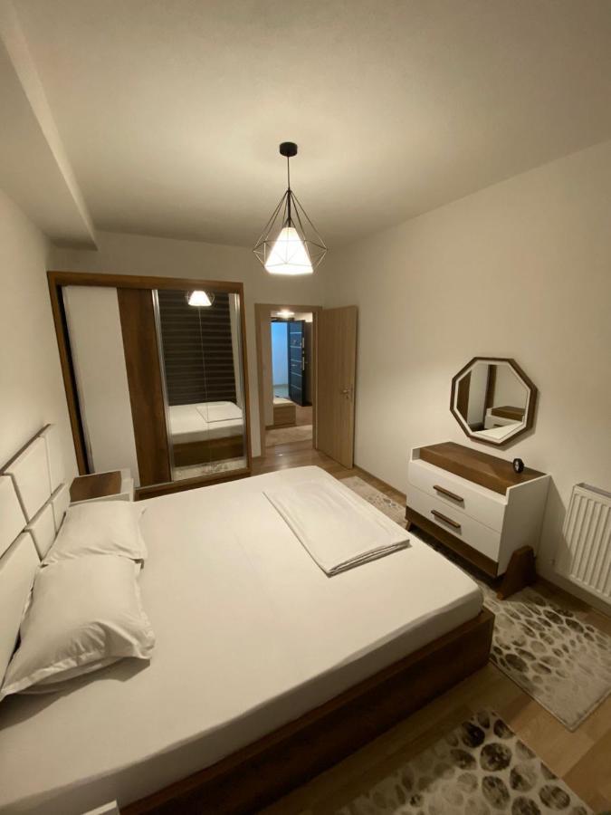 Violin 2 Bedroom Apartment Downtown Prizren Zewnętrze zdjęcie